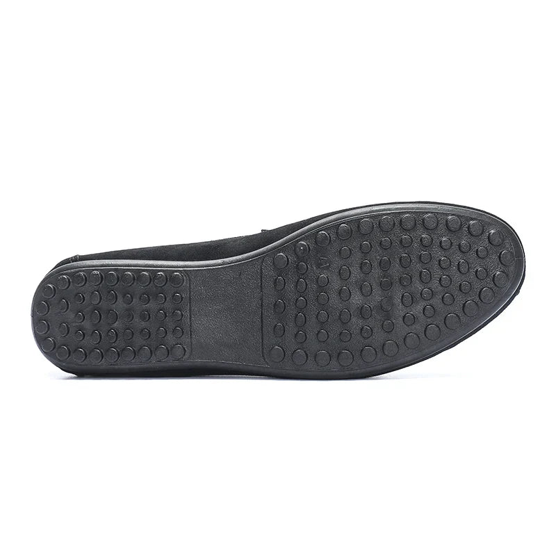 Fashion Men Casual Shoes Suede Breathable Comfort Slip-on Mens Driving Shoes Luxury Brand Men Loafers Mens Lazy Shoes Moccasins