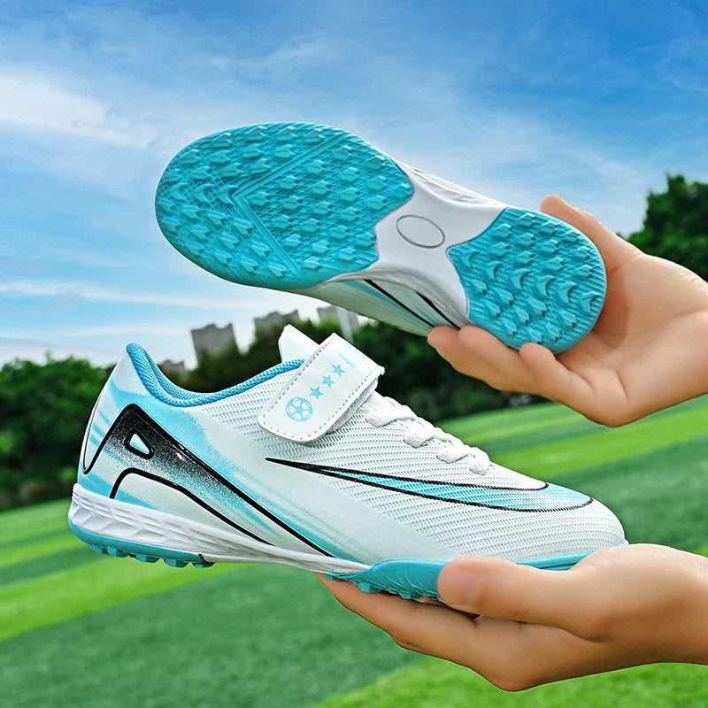 New Men Kids Soccer Shoes Cleats Ultralight Non-Slip Grass Adult Professional Football Boots Boys Training Shoes Drop Shipping