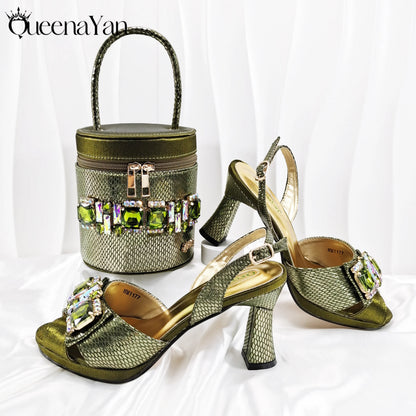Fashionable New Gold Open Toe Women's Sandals with Matching Bucket Bag Set Perfect for Weddings and Parties