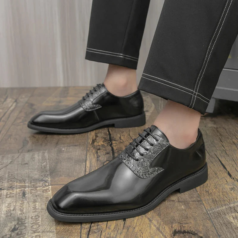 Fashion Designer New Men's Pointed Lace Up Oxford Shoes Male Wedding Dress Homecoming Formal Wedding Footwear