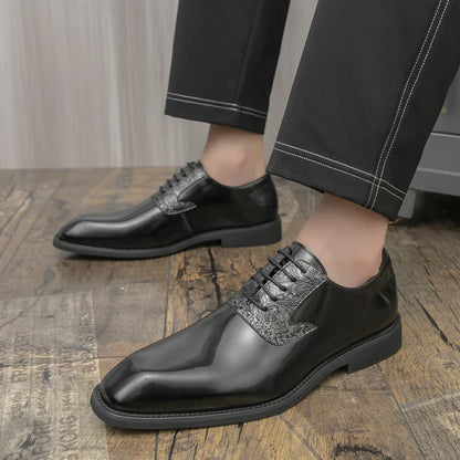 Fashion Designer New Men's Pointed Lace Up Oxford Shoes Male Wedding Dress Homecoming Formal Wedding Footwear