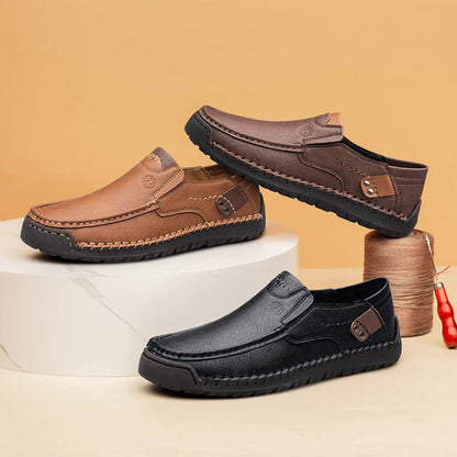 Men's Handmade Thick Rubber Bottom Breathable Casual Leather Shoes Classic Sewn Loafers Comfortable Leisure Footwear