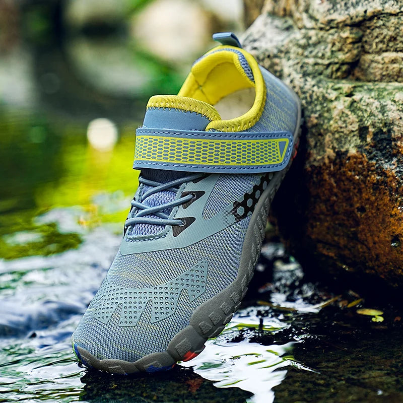 Children's Beach Barefoot Water Shoes, Swimming and Boating, Quick-Drying, Non-slip, Easy to Wear and Take off, Sports Shoes