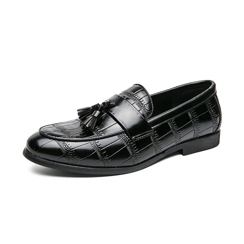 Hot Selling Summer Trend Refreshing Lightweight Leather Shoes Versatile Wear-resistant Casual Shoes for Men in Sizes 38-46