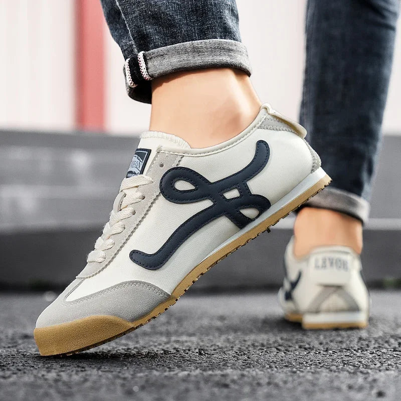 Men Casual Shoes Men Fashion Lightweight Cloth Running Sneakers Outdoor Comfortable Walking Sport Shoes Breathable Jogging Shoes