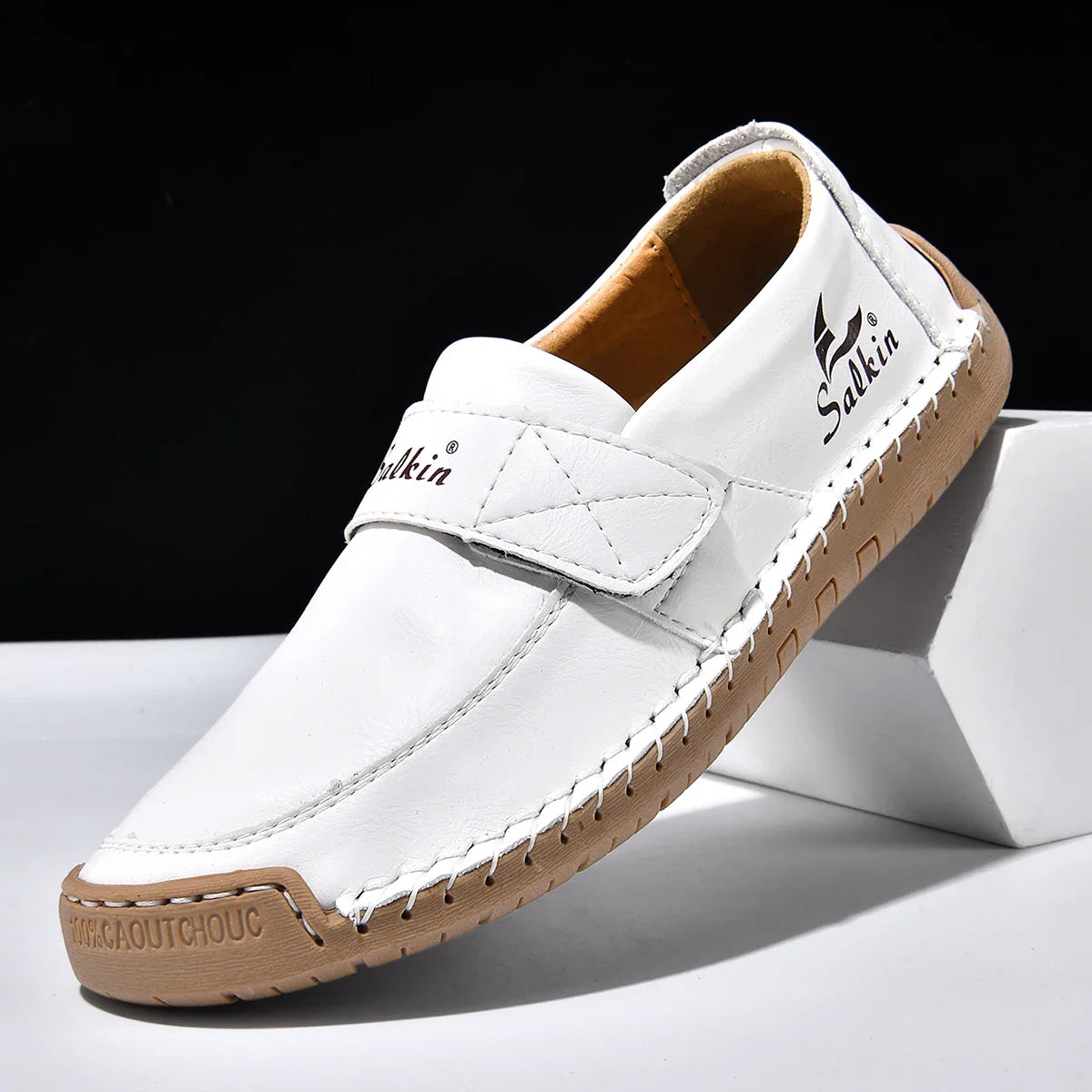Handmade Men's Slip On Loafers Soft Leather Shoes Lightweight Breathable Driving Shoes Non Slip Daily Casual Outdoor Sneakers
