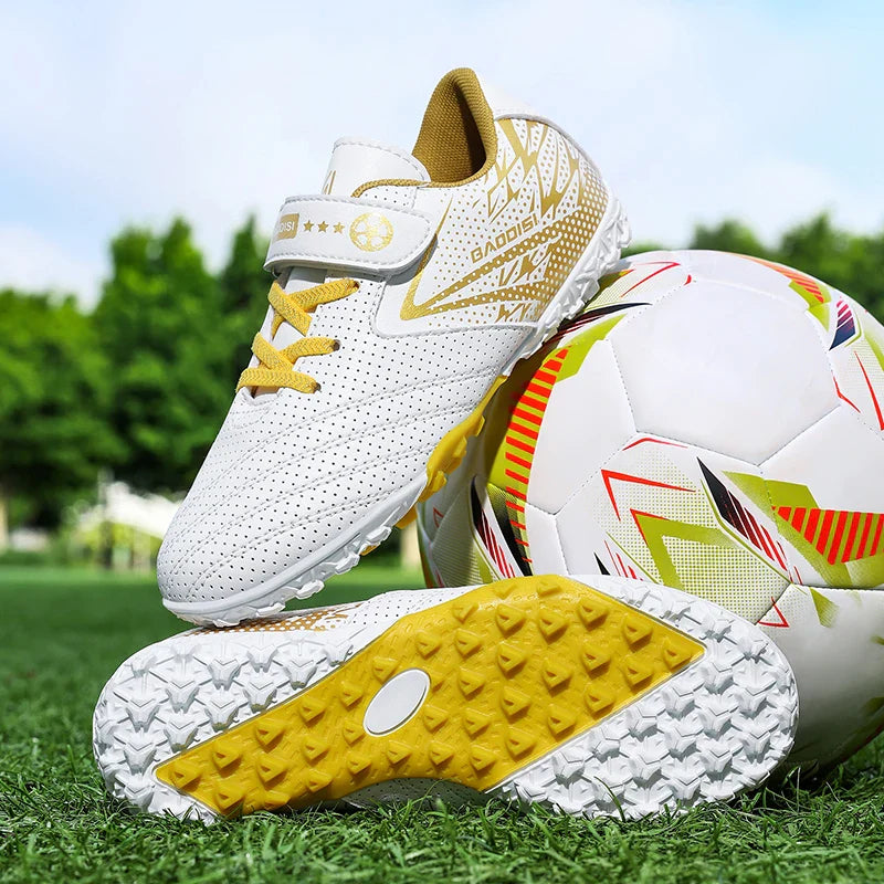New Children Soccer Boots Sports Society Field Boy Football Shoes Futsal Fast Indoor Sneaker Original Ankle Cleats Football Boot