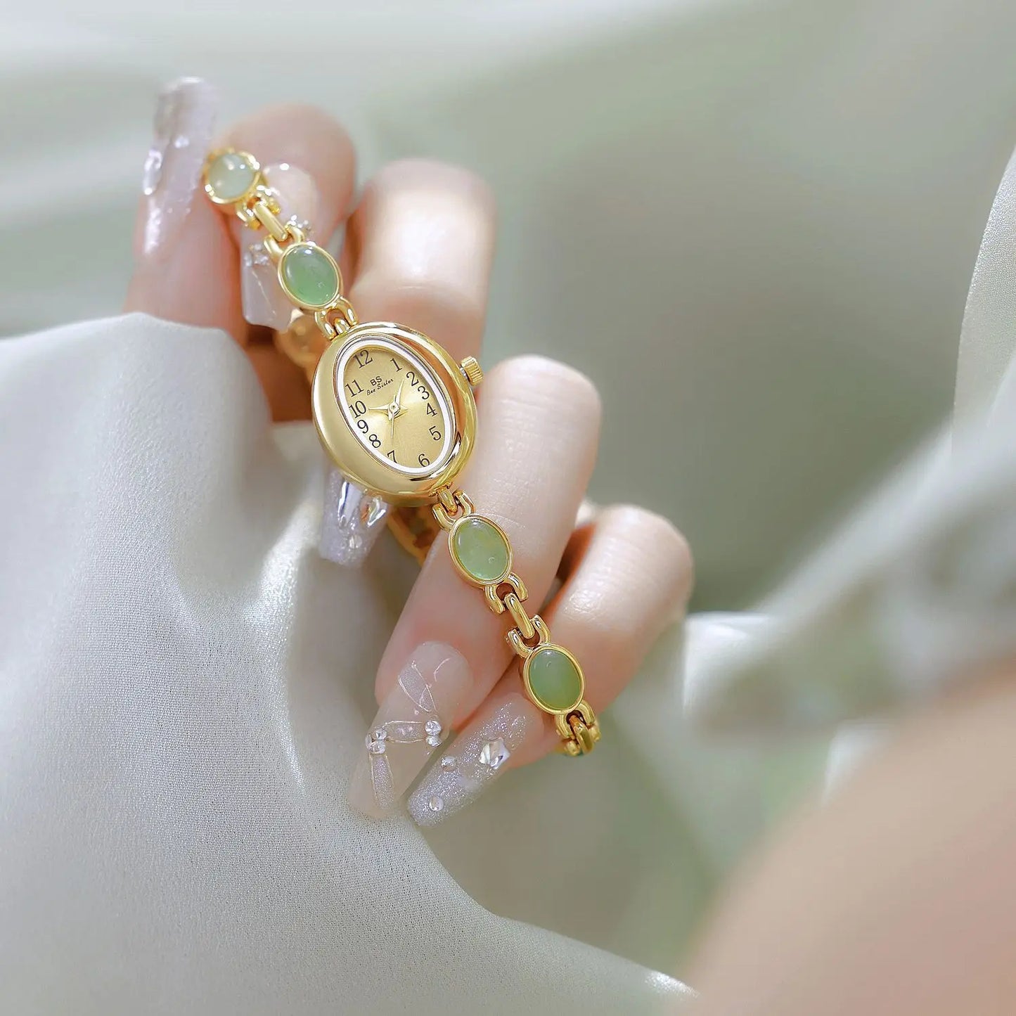 2026 Women quartz Watch Luxury Brand Retro Natural Dongling Stone Hotan Jade Waterproof Ladies Advanced Chain Wristwatches gift