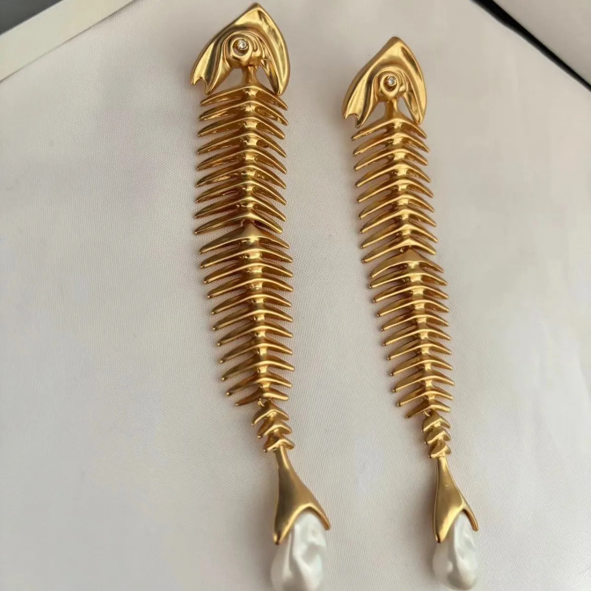 Baroque Pearl Eye Earrings