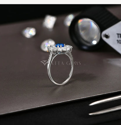 2024 D VVS1 Pear Cut Moissanite Rings Lab Blue Zircon for Women S925 Sterling Silver Flower Jewelry Birthday Party Gift