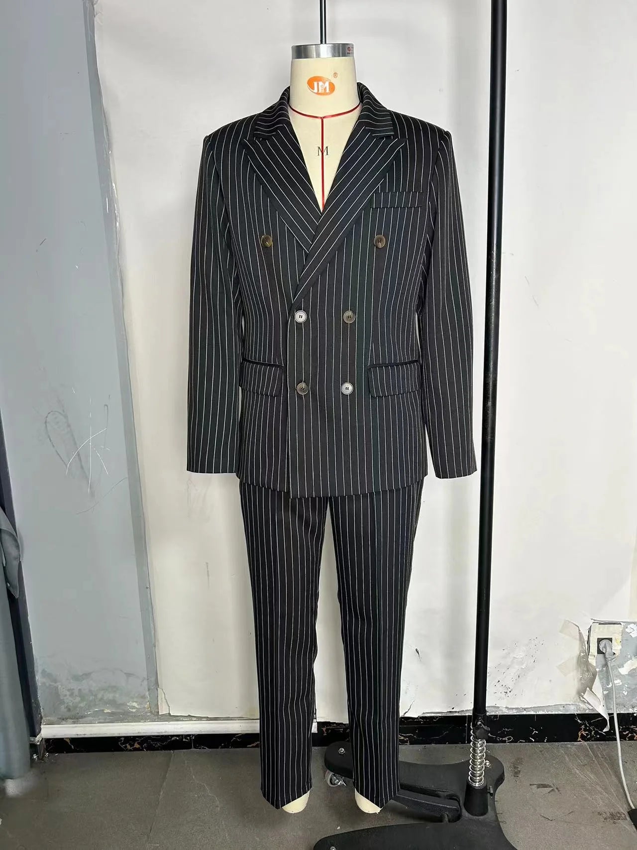 High-quality European and American Men's Clothing, Formal Suits with Stripes, Trousers for Business, Formal Dinners, Weddings