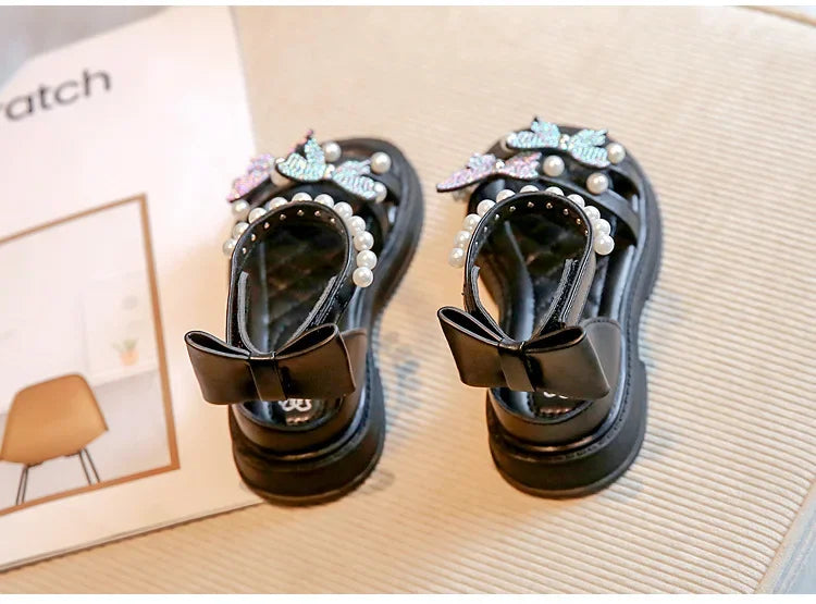 Kids Roman Sandals 2024 New Girls'  Princess Shoes with Butterfly Girl Fashion Sweet Pearl Beach Shoes with Back Knot Anti Slip