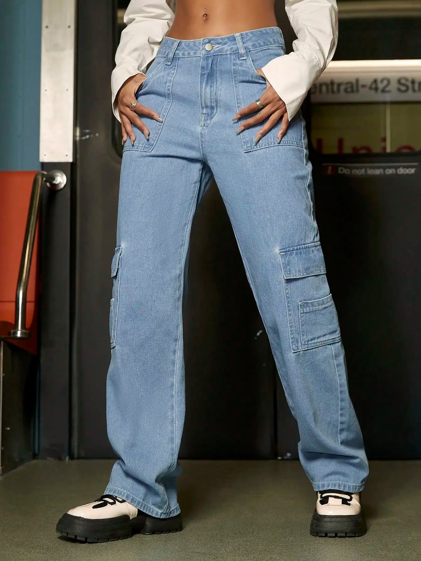 Y2K Trendy Women Cargo Jeans Street Flap Pockets Side Knot Hem Baggy