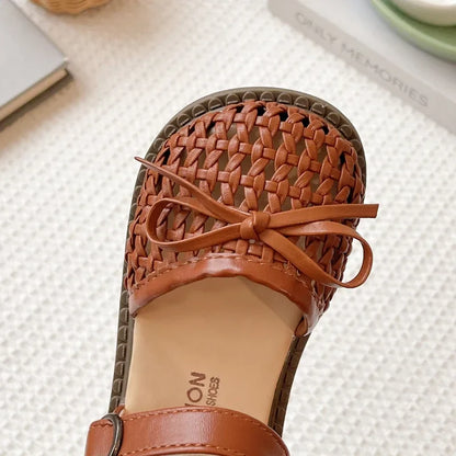 Kids Summer Casual Sandals Sweet Bow Girls Woven Flat Shoes Non-slip Children's Hollow-out Beach Sandals for School Daily Wear