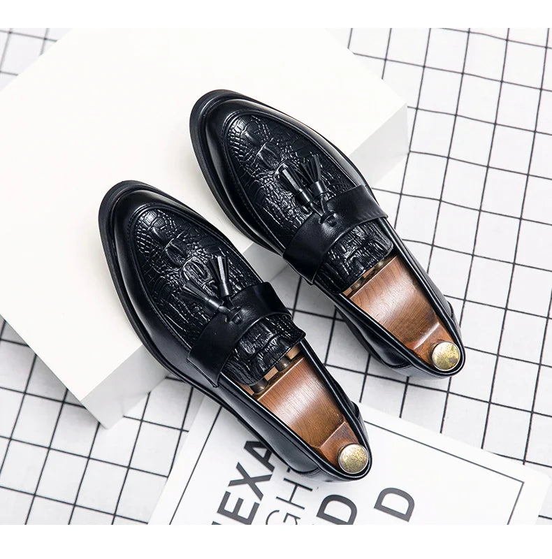Men's Dress Shoes Formal Leather Loafers Male Tassel Social Casual Business Shoes For Men Wedding Office Party Leather Shoes