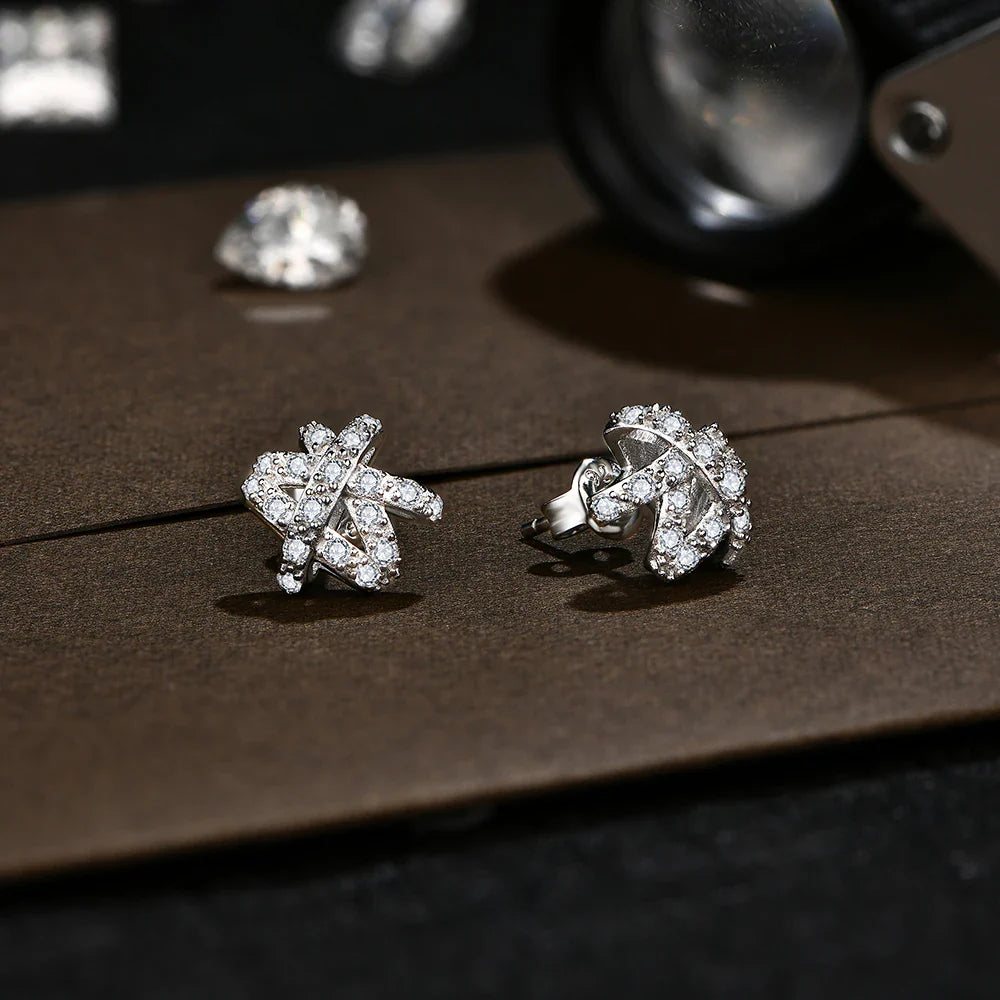 D VVS1 Color Round Cut 1.5mm Moissanite Stud Earrings for Women Solid 925 Sterling SIlver For Woman Birthday Party Gift