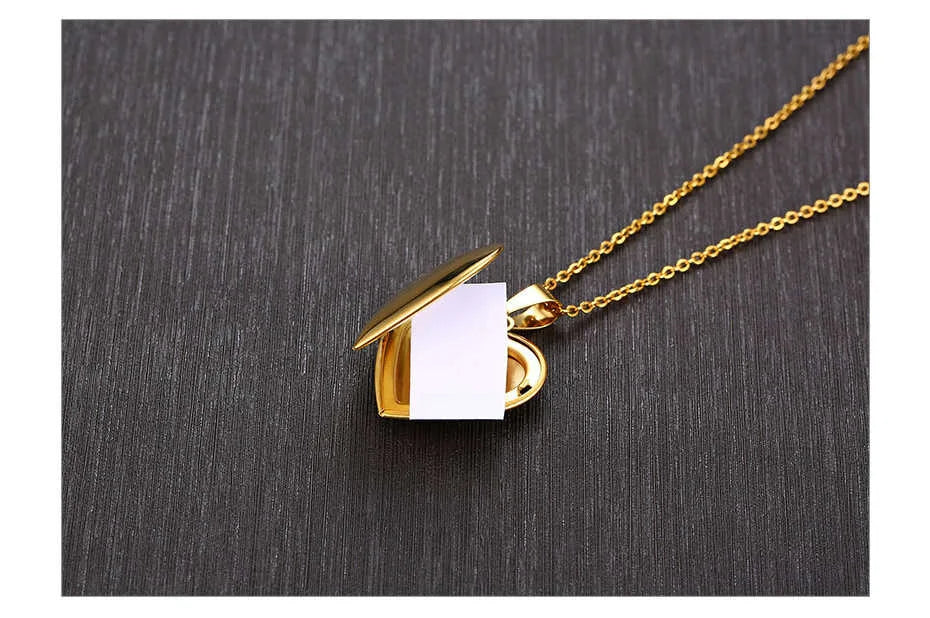 Light Heart Locket Pendants for Women Men Openable Photo Frame Glossy Stainless Steel Necklaces Family Love Collar