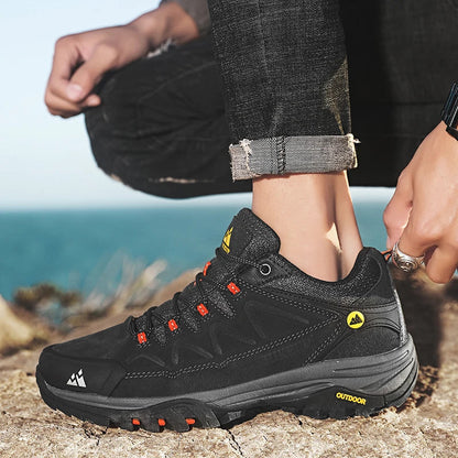 Sapatos Masculinos de Couro HIKEUP para Homens Tênis Casuais Moda Impermeável Inverno Luxo Grife Botas de Trabalho Masculinas Tênis Antiderrapantes