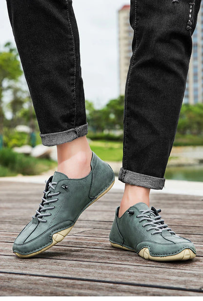 Men's shoes four season new plus size casual shoes fashion low-top soft sole breathable outdoor shoes men's sports walking shoes