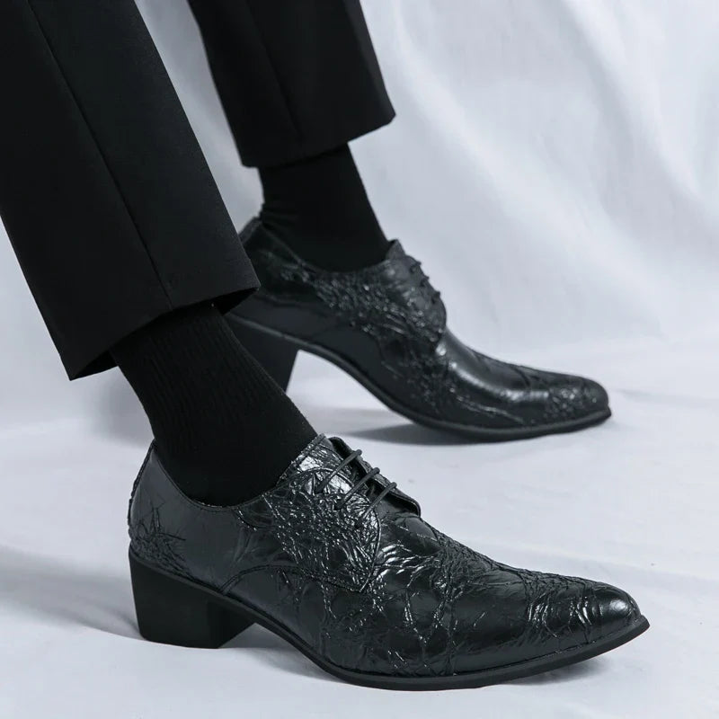 Men High Heeled Lace Up Derby Shoes PU Embossed Fashionable  Comfortable Business Formal Banquet Men Shoes