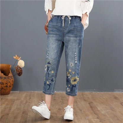Summer Fashion Ladies Vintage Embroidery Jeans Women Casual Floral Denim Trousers Ripped Harem Pantalons
