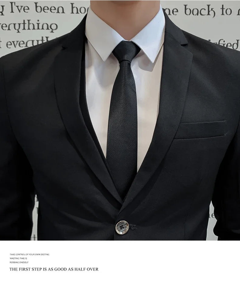 Suit Men's (Blazer+ Vest + Pants) 2025 Business Gentleman Fashionable and Fitted Casual Work Solid-color Wedding Best Man Suit