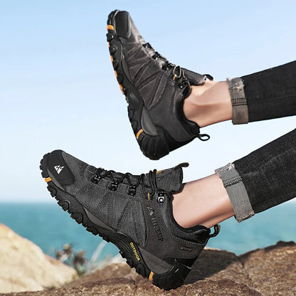Non-slip Men Hiking Shoes Breathable Outdoor Wear Resistant Splashproof Climbing Men Sneaker Tourism Mountain Shoes