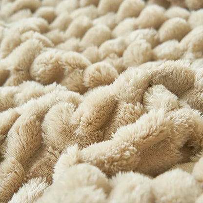 Tortoiseshell Velvet Thermal Blanket 150x200cm - 3D Textured All-Season Throw for Bed Sofa, Soft Fluffy Large Size Home Decor