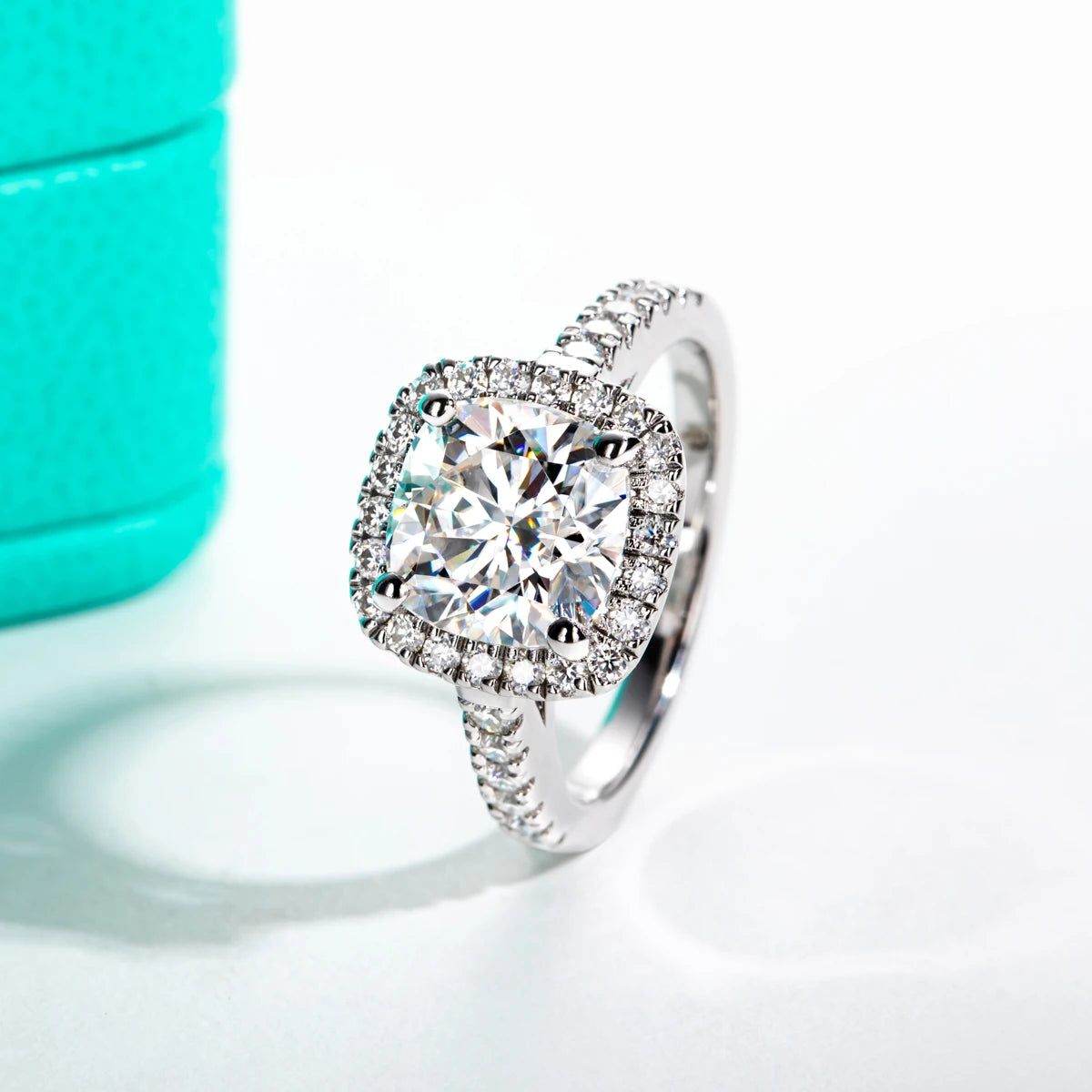 3ct Cushion Cut D Color Moissanite Halo Engagement Rings 18K Gold Plated Luxury Wedding Band Rings Jewelry Wholesale