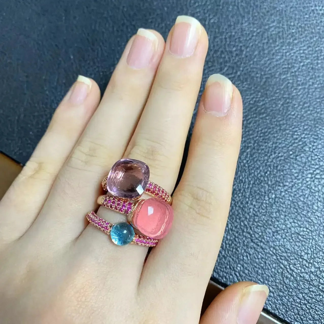 Conjunto de 3 anéis empilháveis ​​Nudo para mulheres, conjunto com cores mistas, cristais tipo bala incrustados, zircônia, ametista, topázio azul, joia redonda, presente
