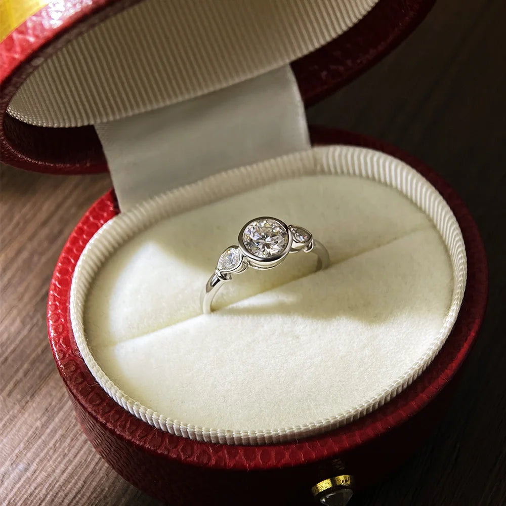 3 Stones Moissanite Engagement Ring s925 Sterling Silver Plated 18k White Gold GRA Certified Promise Rings for Women