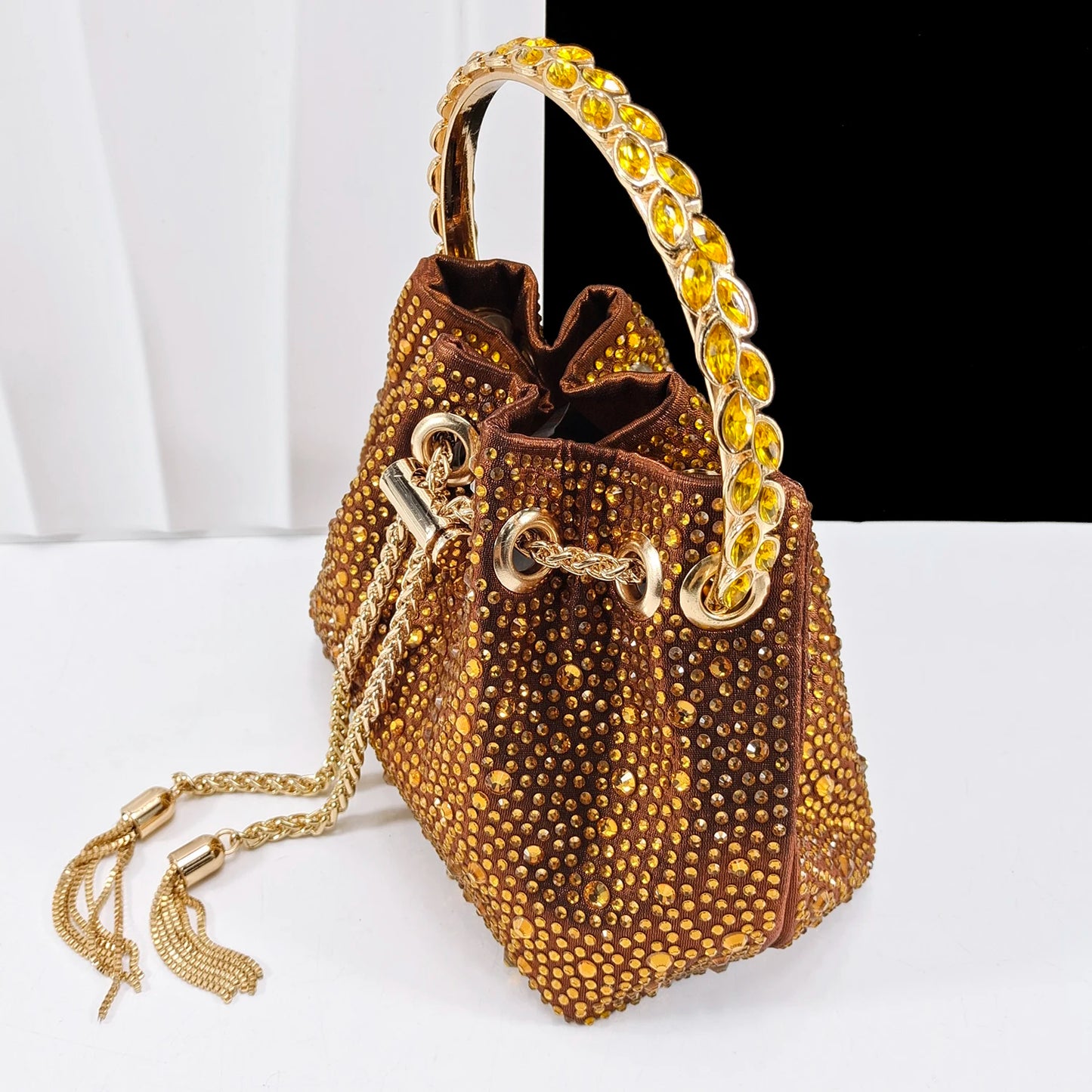 African popular pointed toe shoes anklet design and metal handle soft small bag high heels party shoes for women