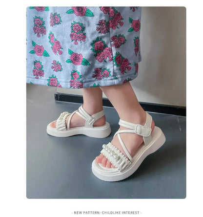 Girls' sandals 2026 Summer new little girl fashion Big Children's Beach Shoes Children's sandals Pearl Princess shoes for kids