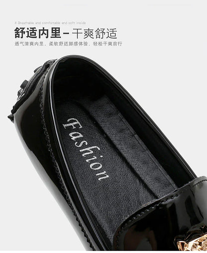 2025 Spring and Summer New Internet Celebrity Glossy Leather Peas Shoes Men's Large Size Slip-On Trendy Fashion Handmade Men's Shoes