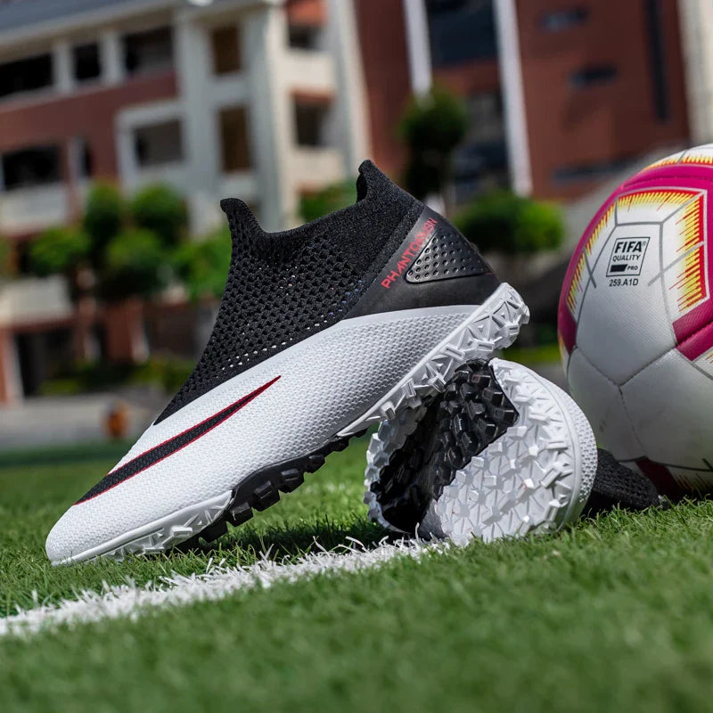 New Men Football Boots High-quality Soccer Shoes Soccer Cleats Professional Turf Training Shoes Ultralight Futsal Match Non-Slip