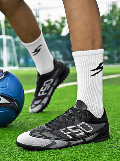 Popular low-top football boots, broken nails, TF and spikes FG unisex styles, 2 colors to choose from, breathable and non-slip