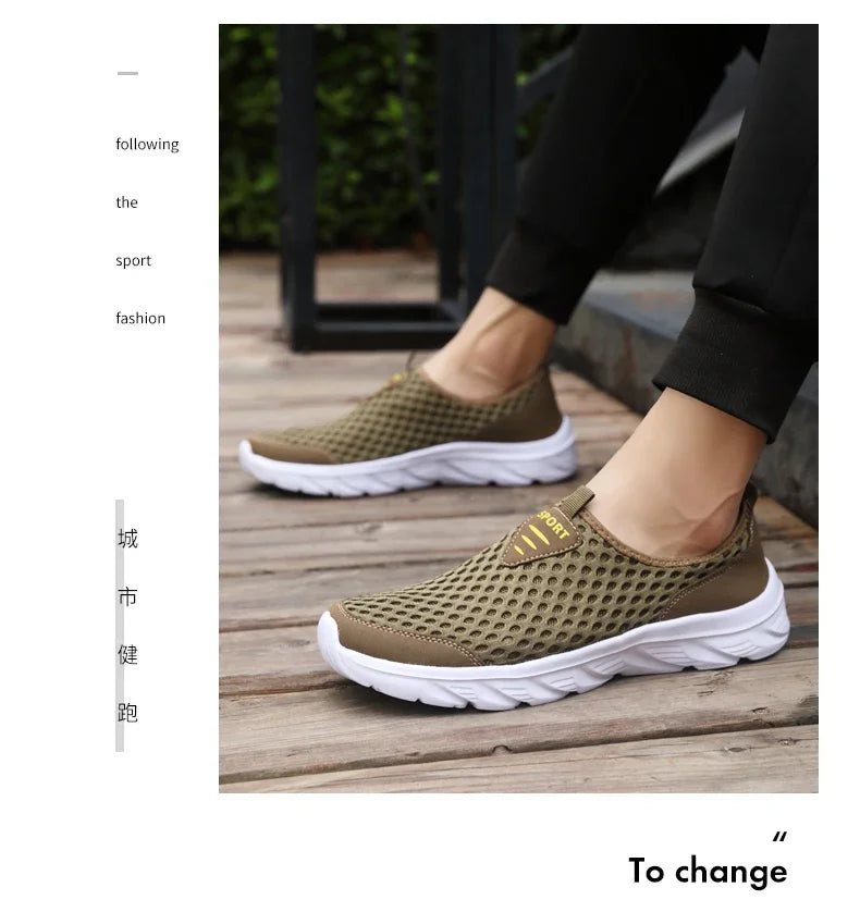 Lightweight Men Casual Shoes Breathable Slip on Male Casual Sneakers Anti-slip Men's Flats Outdoor Walking Shoes Size 39-46