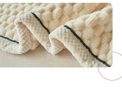 Turtle Velvet Autumn Winter Warm Sleeping Blanket Soft Comfortable Flannel Fleece Blankets for Bed Cozy Fluffy Warmth Blanket