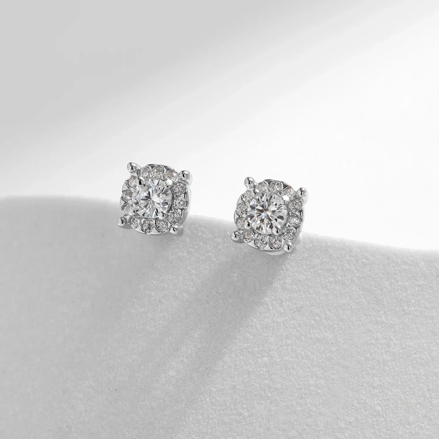 D Color Moissanite Stud Earrings Round Cut Lab Created Diamond 925 Sterling Silver Silver Bridal Jewelry For Women Gifts