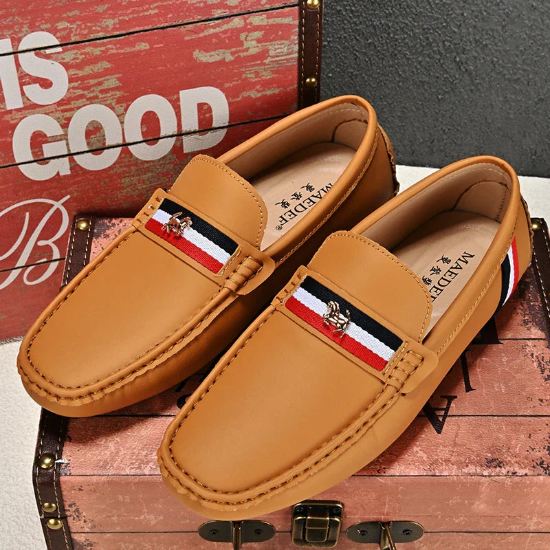 Loafers Men Driving Shoes Casual Shoes Comfortable Classic PU Leather Loafers Business Shoes Slip on Walking Men Loafers Shoes