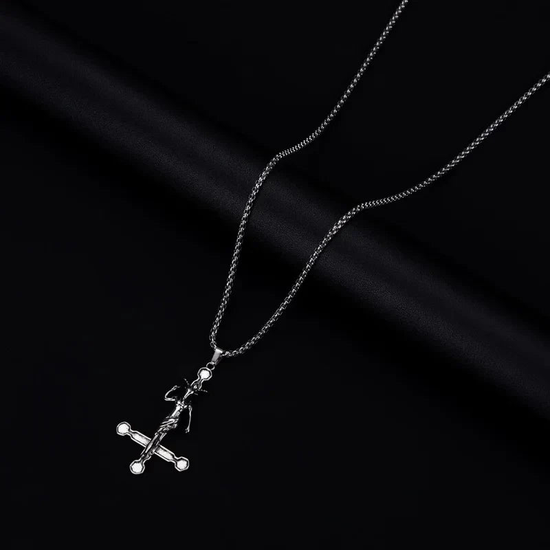 European And American Fashion Personality Retro Gothic Cross Necklace For Men And Women Street Hip-Hop Trendsetters Versatile Pe