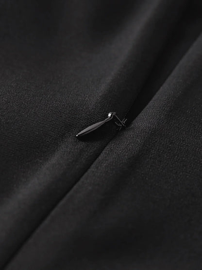 Summer Women's Black Midi Dress, Crew Neck Short Sleeve Waist-Cinching Slim Fit Black Dress for Chic Minimalist Style