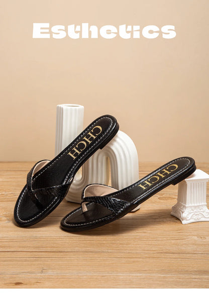 Woman Flip flops Summer Thin Bottom Comfortable Beach Walking Sandals Indoor and Outdoor For Girls