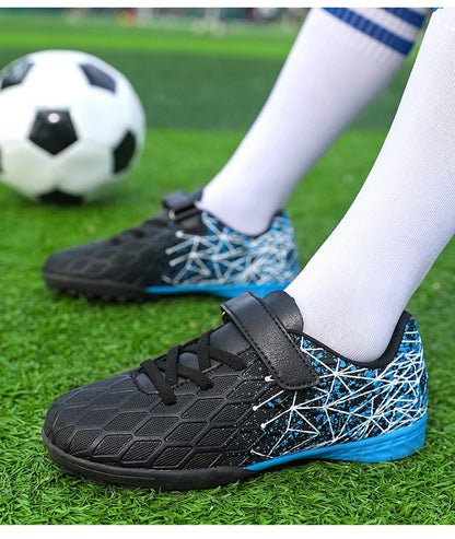 New Men Kids Soccer Shoes Cleats Match Grass Boys Professional Football Boots Ultralight Non-Slip Training Shoes Drop Shipping