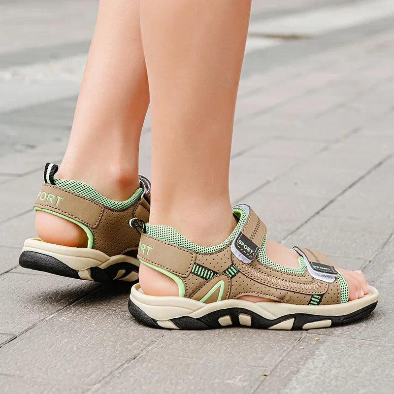 New Design Kids Sandals Boys Barefoot Shoes Summer Beach Waterproof Casual Sneaker PU Leather Sports Sandals for Boy 4-12 Years