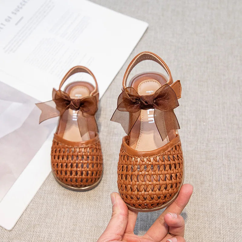 Children's Sandals Summer New Elegant Girls Princess Shoes Woven Style Beach Causal Kids Flat Sandals Solid Color Versatile