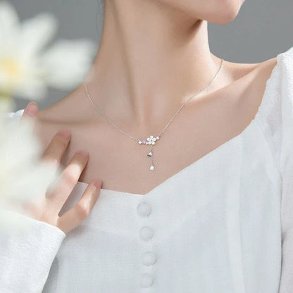 Romantic Cherry Blossoms Flower Necklace For Women Shiny Crystal Zircon Butterfly Flower Pearl Clavicle Chain Girl Party Jewelry