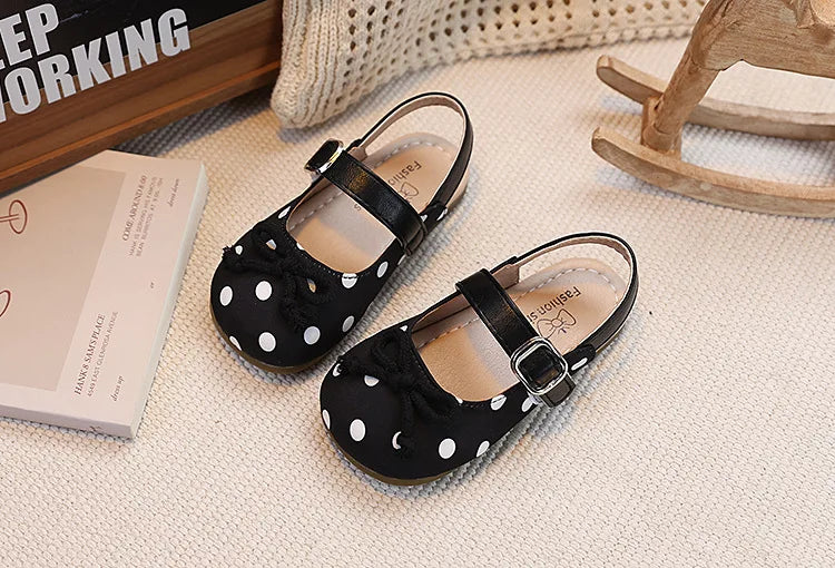 2026  Spring Autumn New Baby Shoes Cute Polka Dot Bow Girls Hollow Children's School Student Loafer Flats