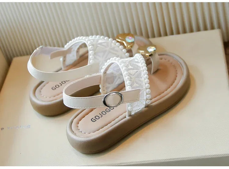 2025 Summer New Children Princess Pearl Cool Slippers for Girl Anti Slip Beach Sandals Toe Covering Casual Versatile Style Flats