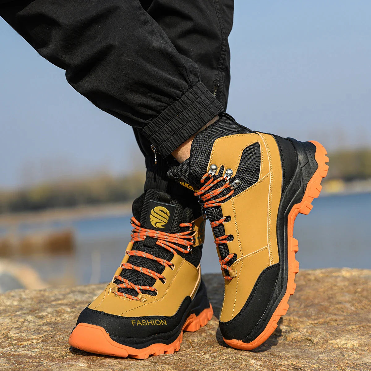 Men Safety Shoes Steel Toe Work Shoes Sneakers Anti-Smash Anti-piercing Work Boots Indestructible Protective shoes